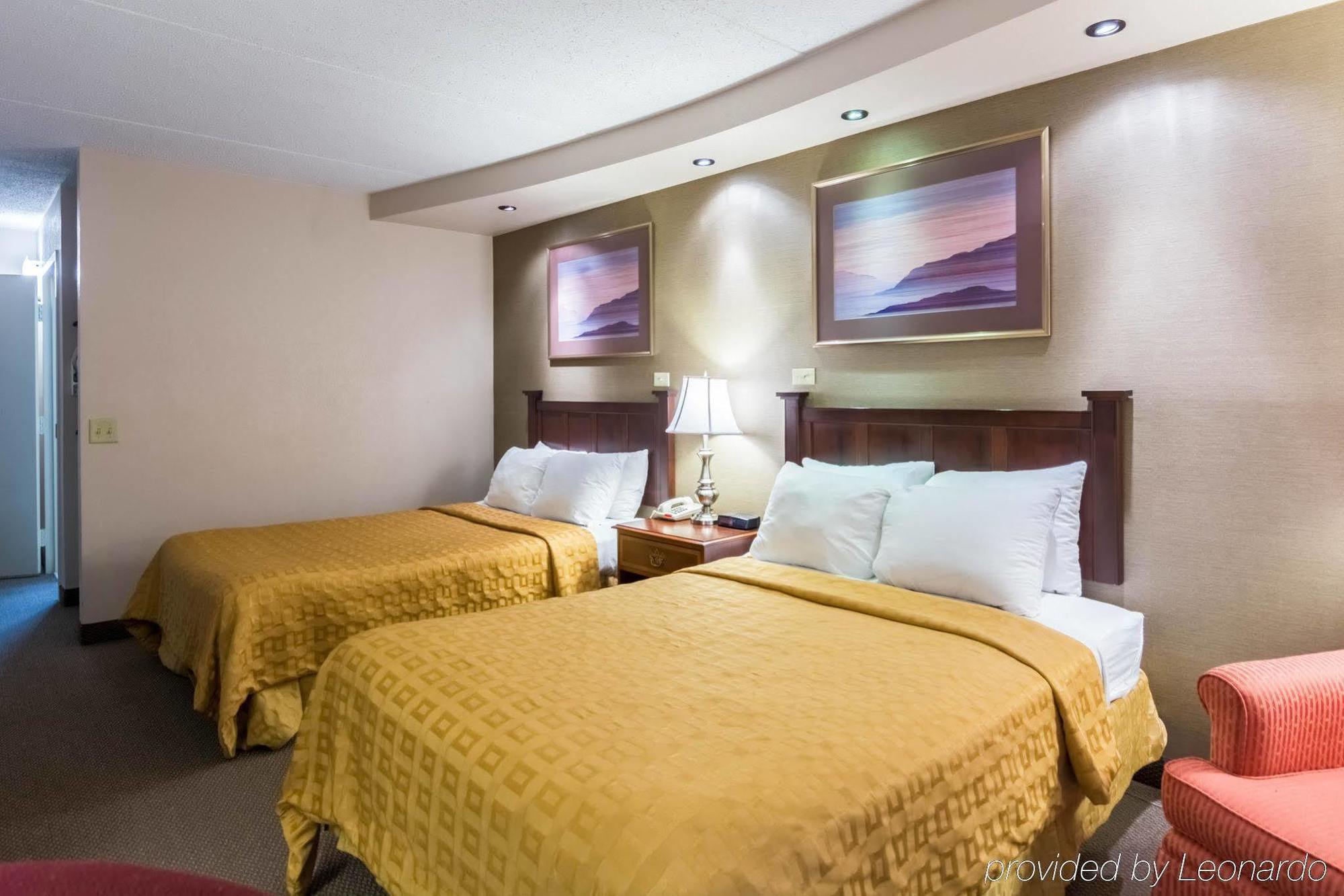 Plaza Inn & Suites Hagerstown Εξωτερικό φωτογραφία