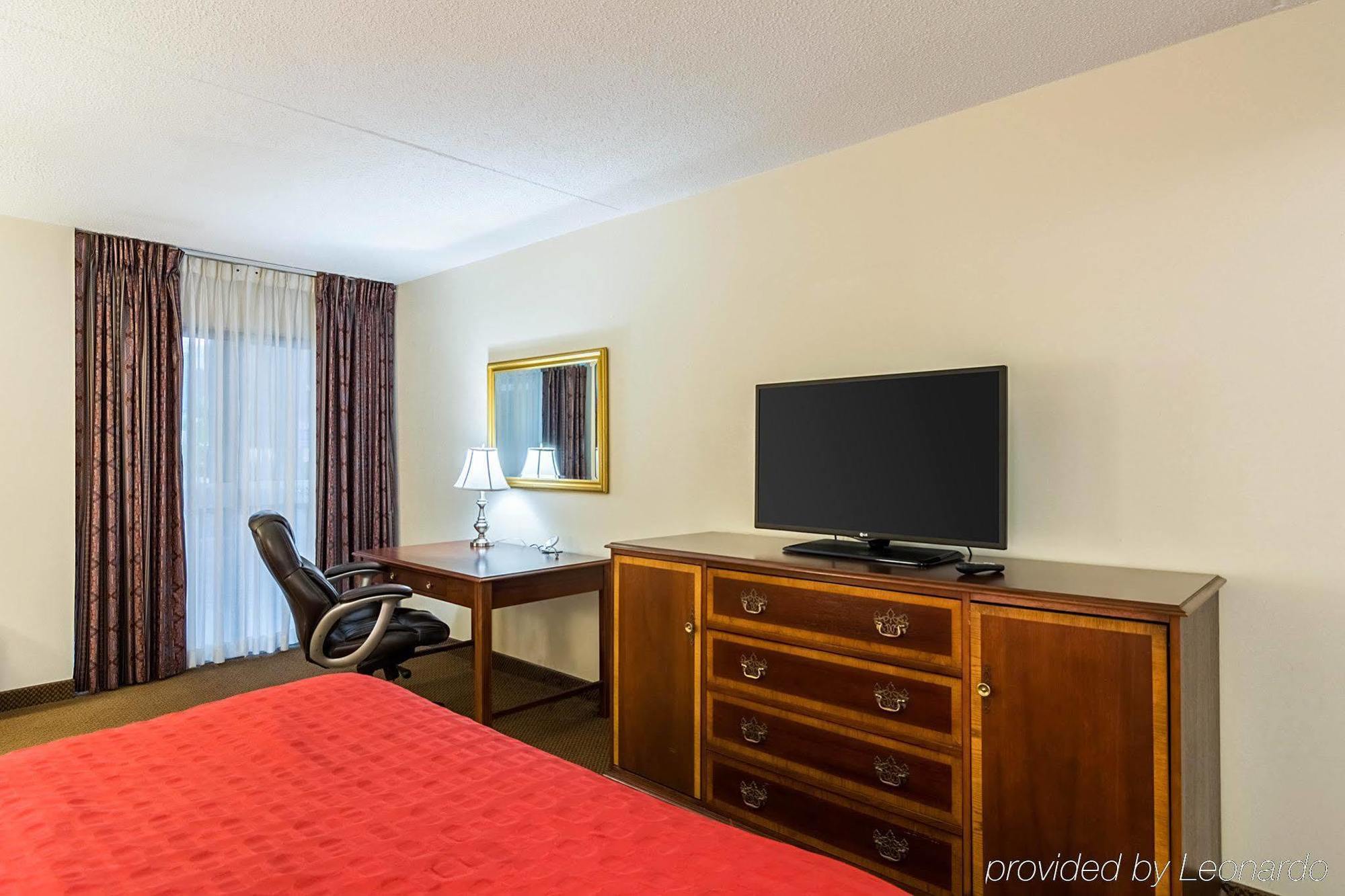 Plaza Inn & Suites Hagerstown Εξωτερικό φωτογραφία