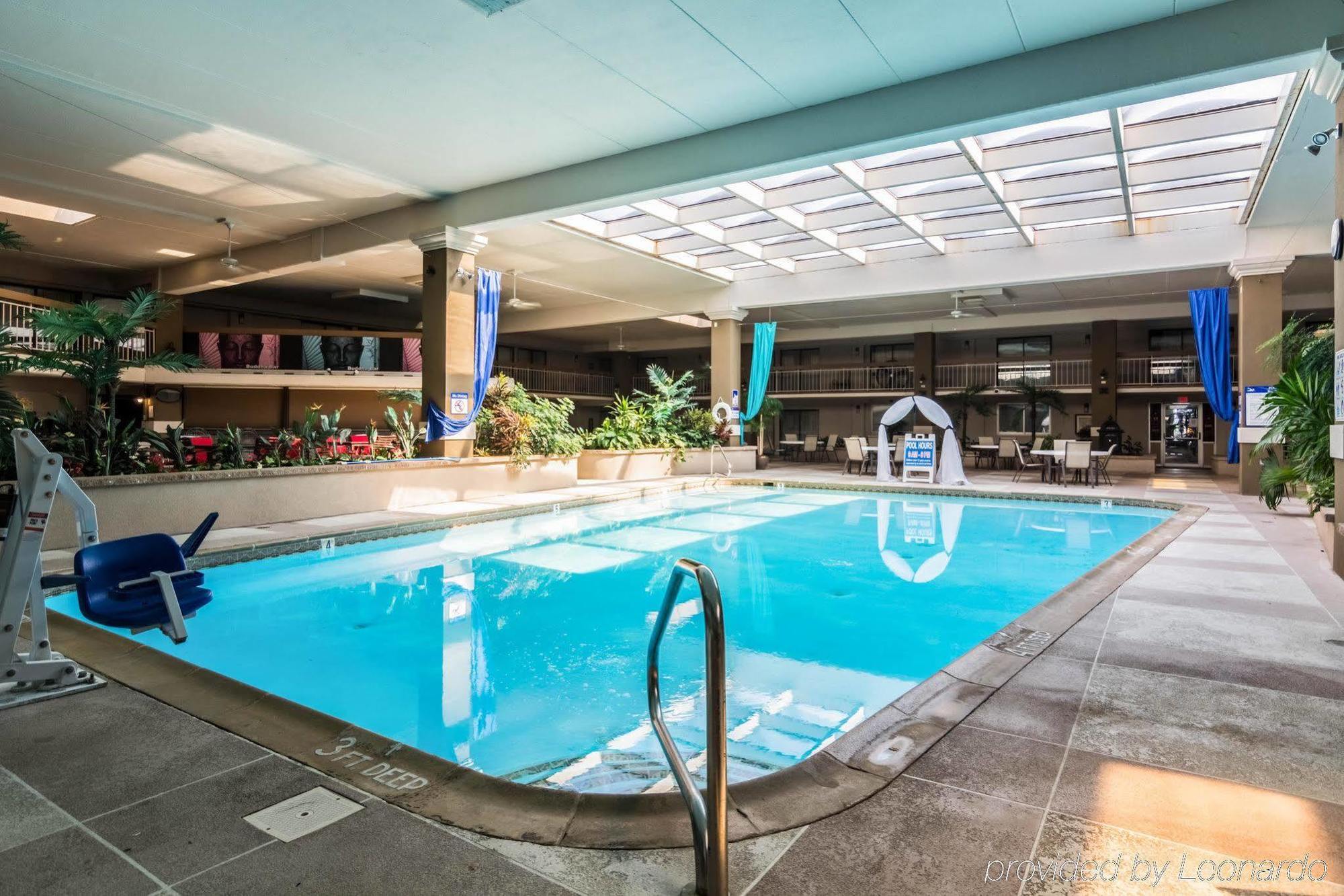 Plaza Inn & Suites Hagerstown Εξωτερικό φωτογραφία