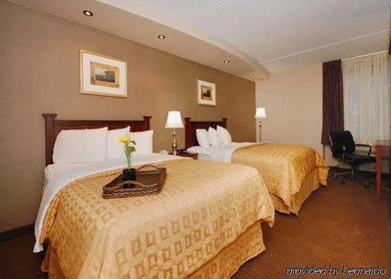 Plaza Inn & Suites Hagerstown Εξωτερικό φωτογραφία