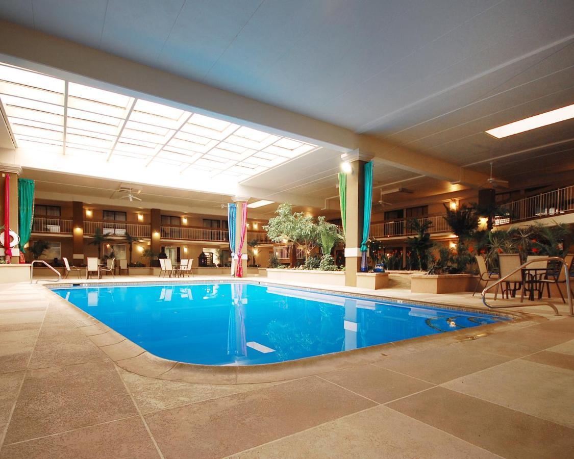 Plaza Inn & Suites Hagerstown Εξωτερικό φωτογραφία